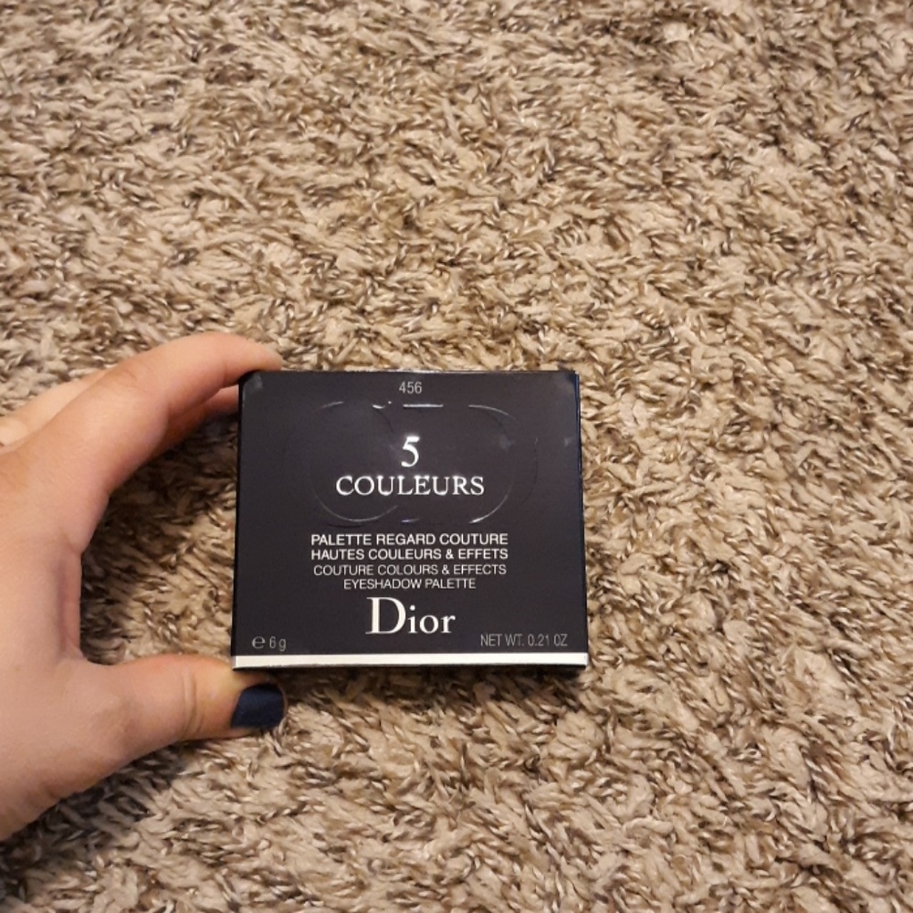 #115. NWT Dior 5 couleurs. Eyeshadow palette. Size: 6g (0.21 fl oz)